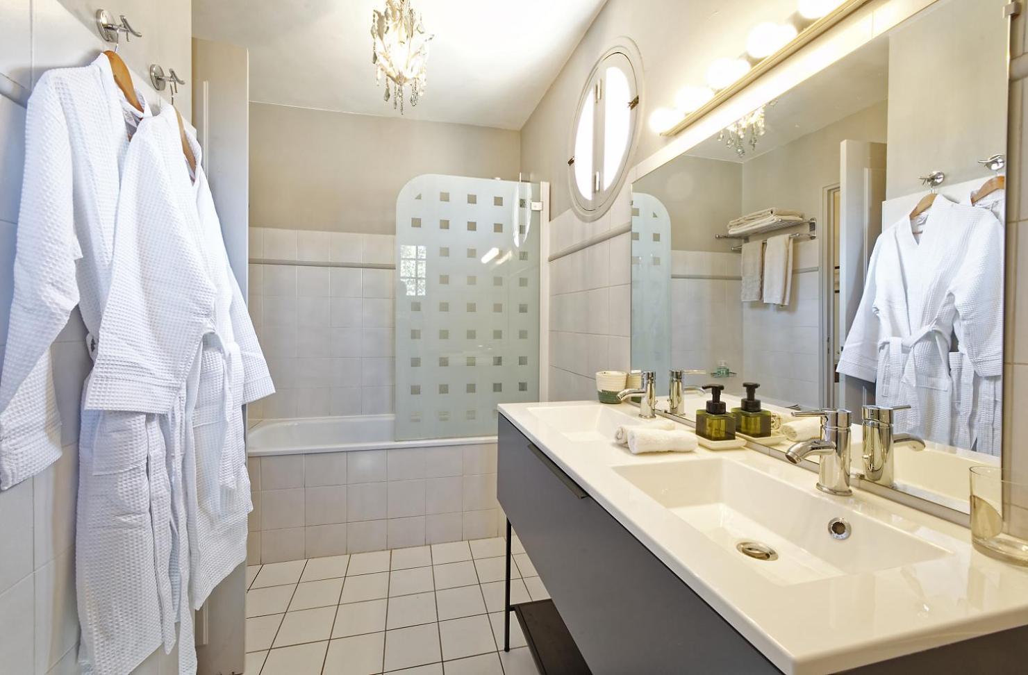 B&B Villa De Margot Avignon Værelse billede